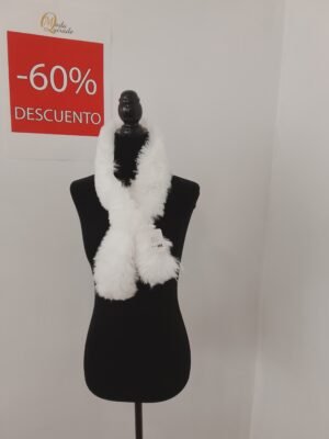 CUBRE CUELLO PELO LARGO BLANCO